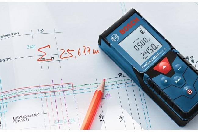 Лазерный дальномер Bosch GLM 40 Professional (0.601.072.900) Лазерный дальномер Bosch GLM 40 Professional (0.601.072.900)