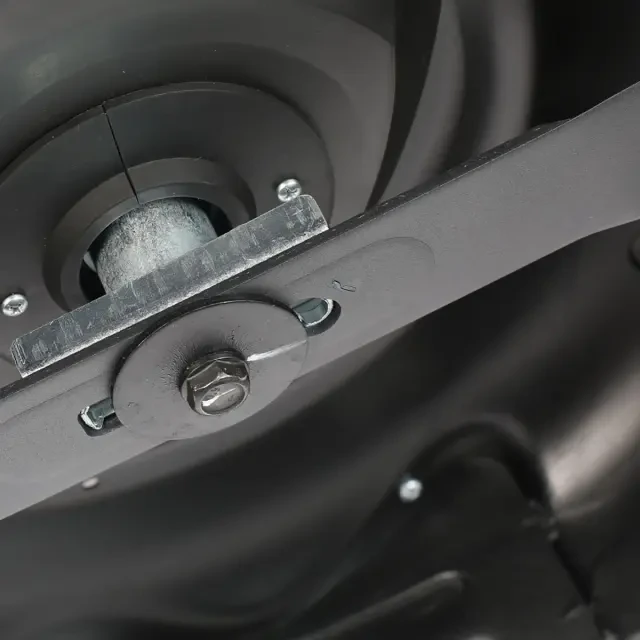 Бензиновая газонокосилка самоходная Patriot PT 47BS Бензиновая газонокосилка самоходная Patriot PT 47BS