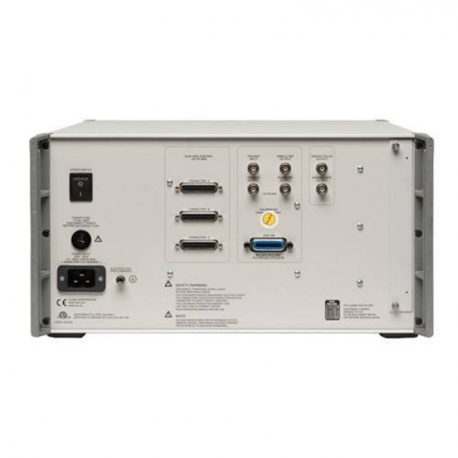 Эталон электропитания Fluke 6120B/50A/CLK Эталон электропитания Fluke 6120B/50A/CLK